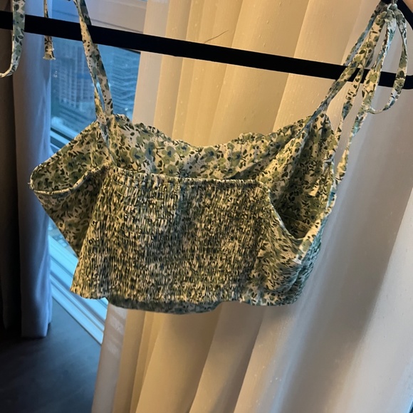 Ditsy floral cropped top - Picture 4 of 5
